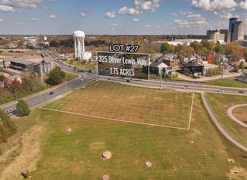 325 Oliver Lewis Way, Lexington, KY à louer - Photo du bâtiment - Image 1 de 7