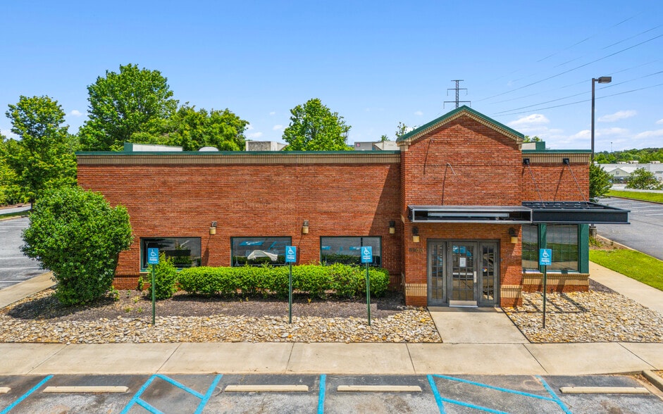 6200 White Horse Rd, Greenville, SC for lease - Building Photo - Image 2 of 8