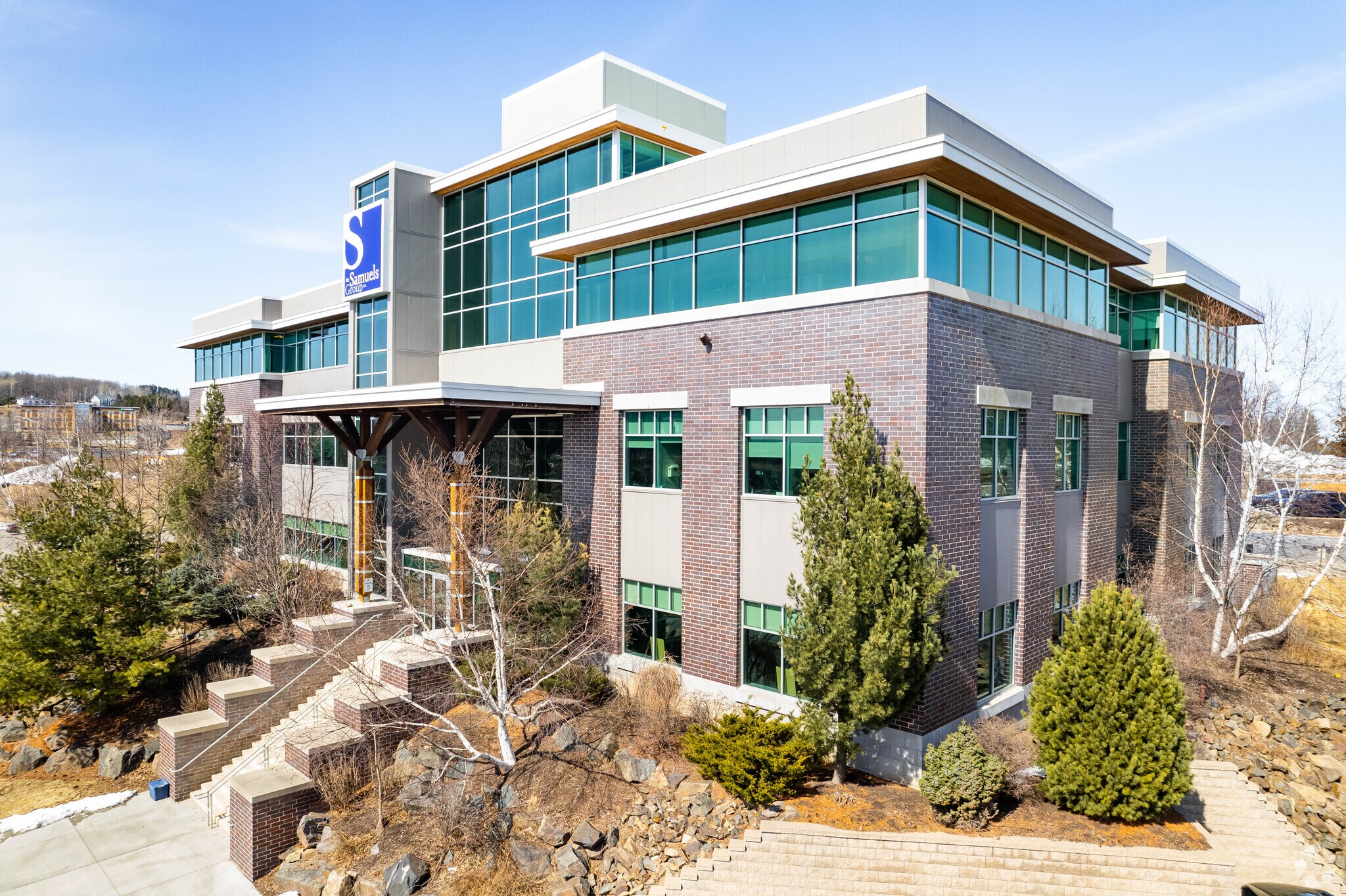 311 Financial Way, Wausau, WI à louer Photo du bâtiment- Image 1 de 11