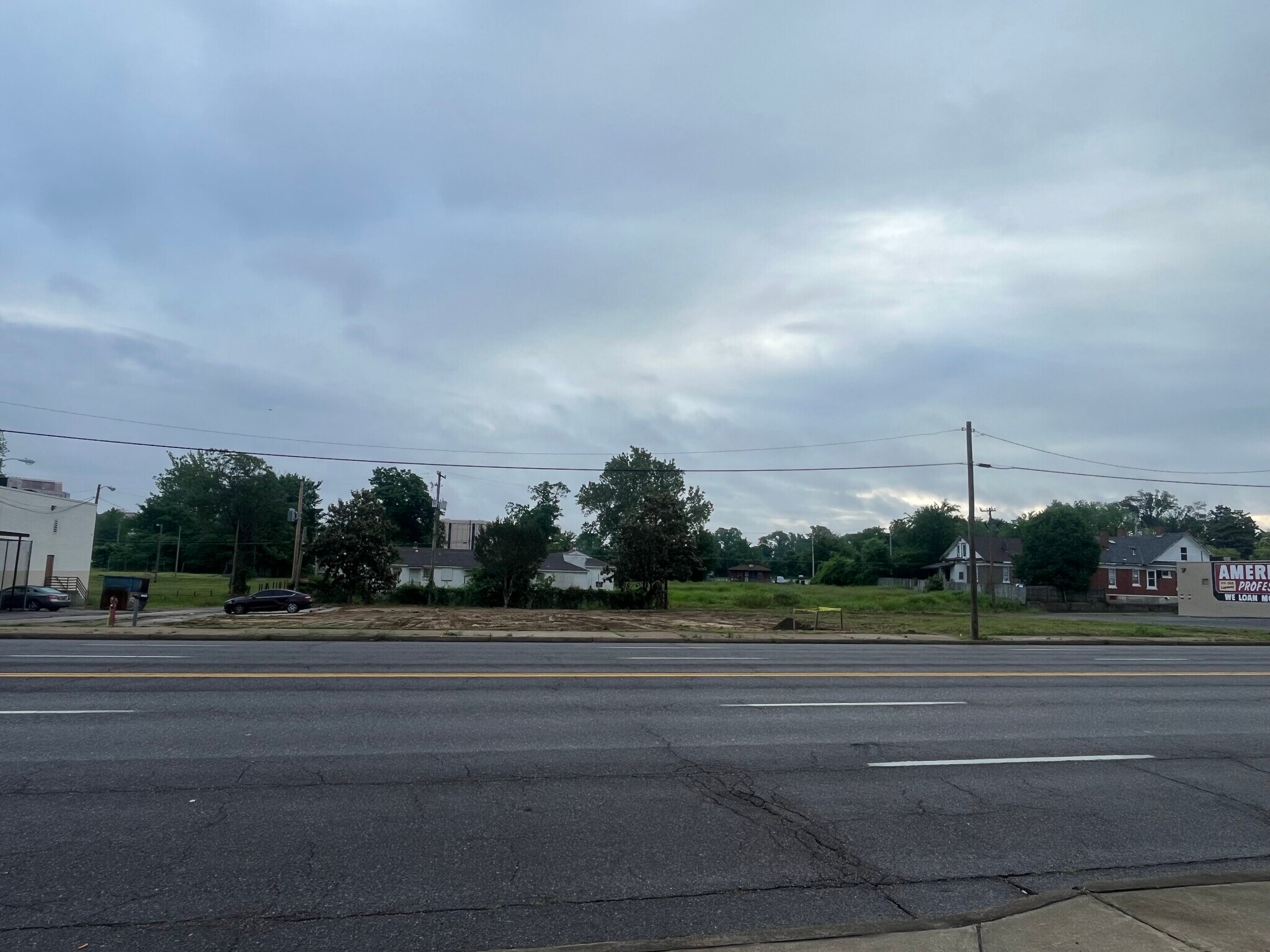 614 Poplar Ave, Memphis, TN for sale Building Photo- Image 1 of 1