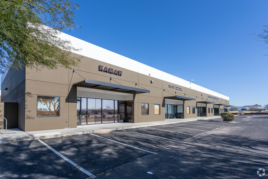 2115 E Valencia Rd, Tucson, AZ for lease - Building Photo - Image 2 of 5