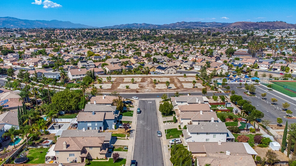 39565 Torrey Pines, Murrieta, CA for sale - Building Photo - Image 3 of 21