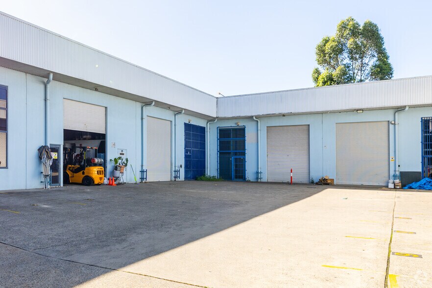 94 Bryant St, Padstow for lease - Building Photo - Image 2 of 6