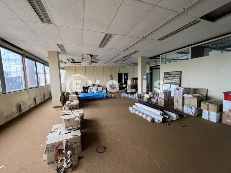 Office in Fontenay-sous-Bois for lease - Interior Photo - Image 2 of 10