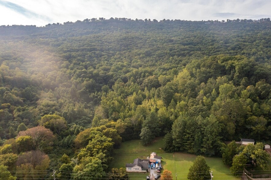 1123 Mountain Creek Rd, Chattanooga, TN for sale - Aerial - Image 2 of 9