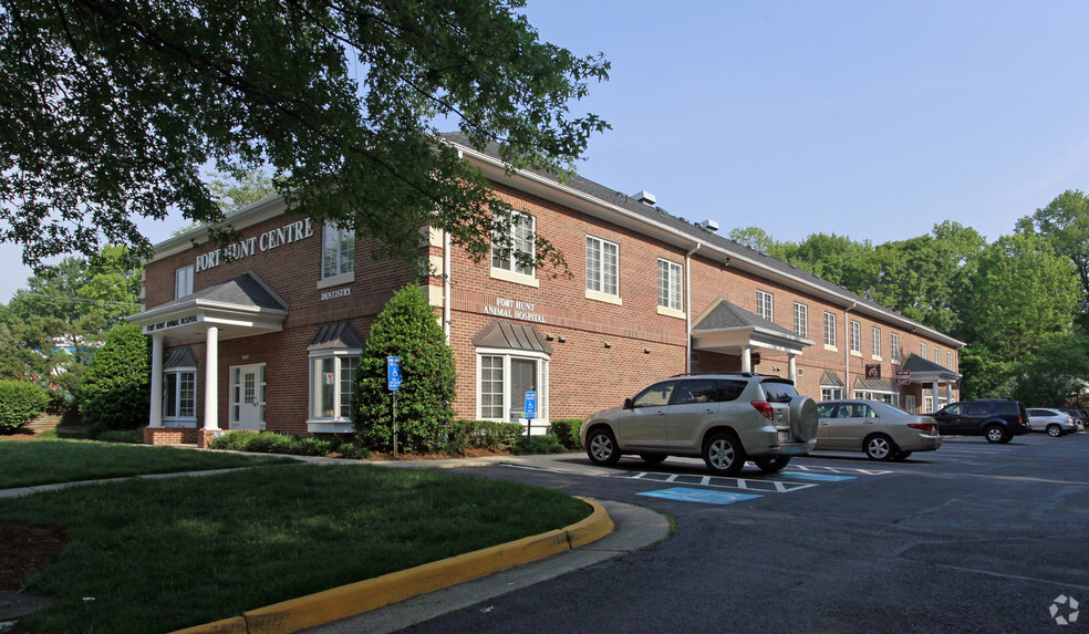 1900 Elkin St, Alexandria, VA for sale - Primary Photo - Image 1 of 1