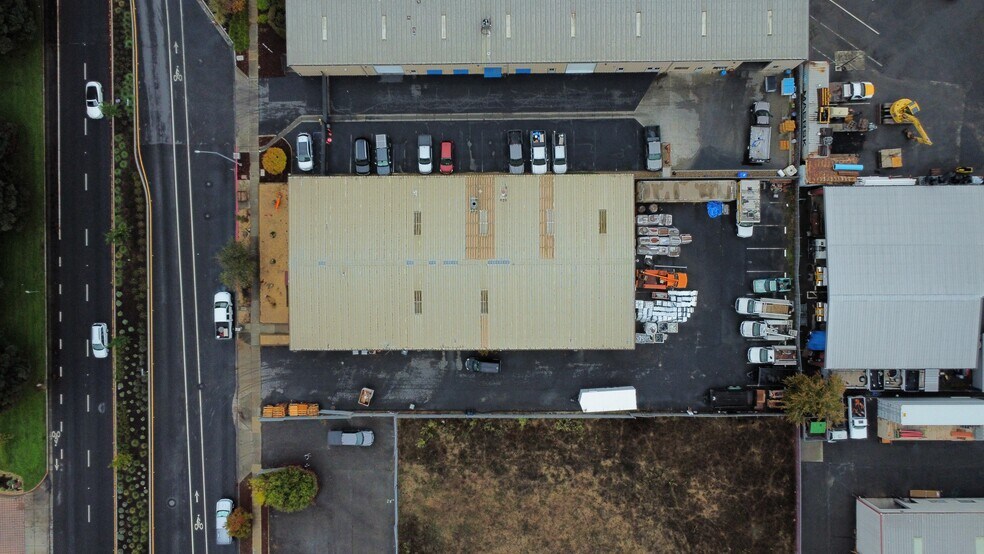 978 Kaiser Rd, Napa, CA à louer - Photo du bâtiment - Image 2 de 4