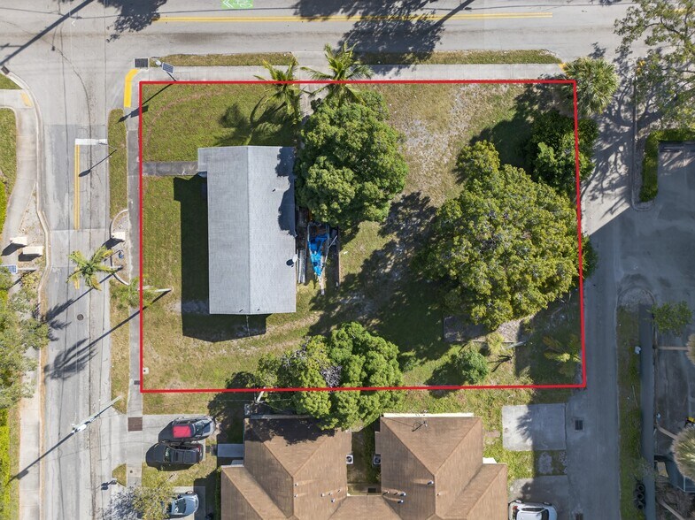 900 NW 2nd St, Fort Lauderdale, FL for sale - Building Photo - Image 3 of 15