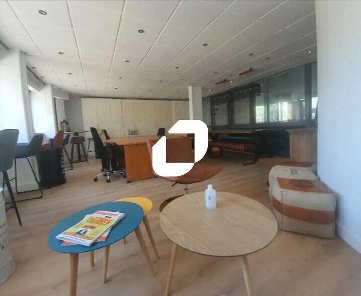 40 Rue De La Convention, Le Kremlin-Bicêtre for lease - Interior Photo - Image 2 of 5