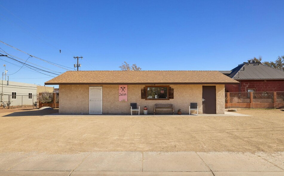 100 N Winslow Ave, Winslow, AZ à vendre - Photo du bâtiment - Image 2 de 27