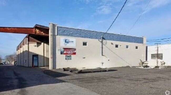 Plus de détails pour 1279 Mt Read Blvd, Rochester, NY - Industriel à louer