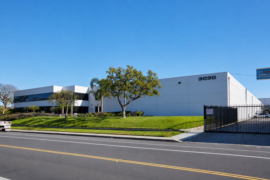 3030-3088 Walnut Ave, Long Beach, CA for lease - Building Photo - Image 1 of 17