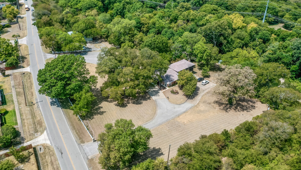 413 W Brand Rd, Garland, TX for sale - Aerial - Image 1 of 1