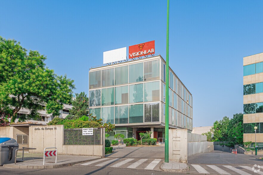 Bureau dans Alcobendas, Madrid à vendre - Photo principale - Image 1 de 3