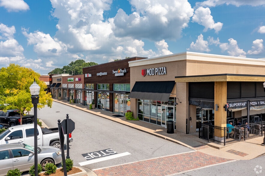 5001 Peachtree Industrial Blvd, Chamblee, GA for lease - Building Photo - Image 3 of 4