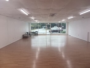 938 Highway 501, Myrtle Beach, SC for lease Interior Photo- Image 2 of 2