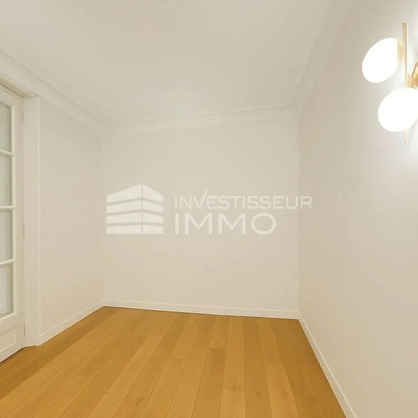 Bureau dans Paris à vendre - Photo intérieure - Image 2 de 3