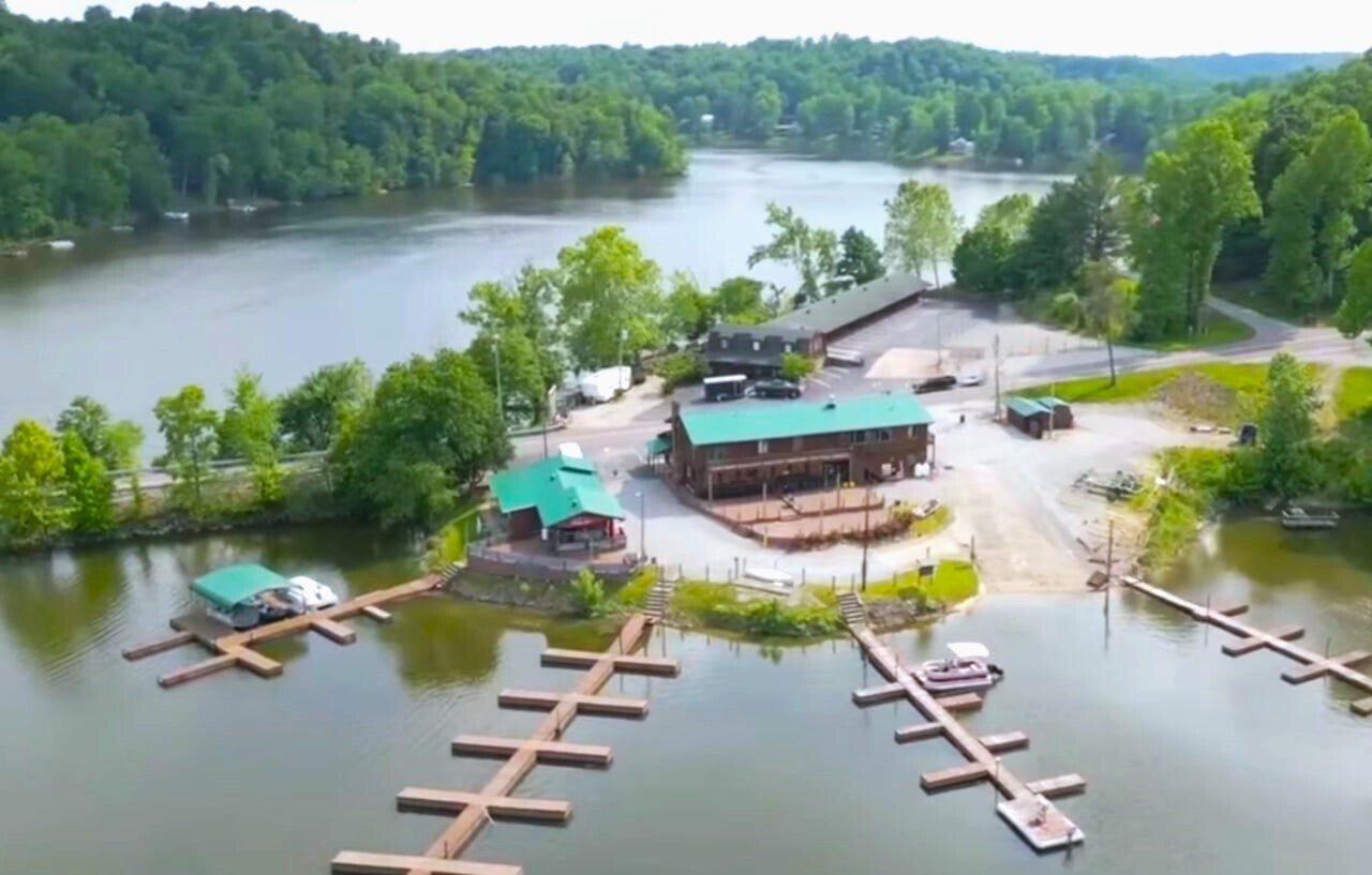 123 Main st, Lewisburg, KY for sale Primary Photo- Image 1 of 11