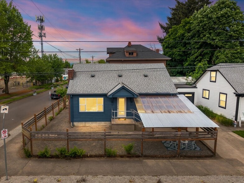 3327 SE 50th Ave, Portland, OR for sale - Building Photo - Image 2 of 41