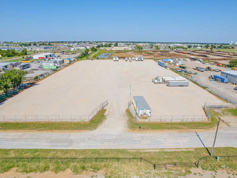 2500 Spur Ln, El Reno, OK à louer - Photo du b timent - Image 2 de 9