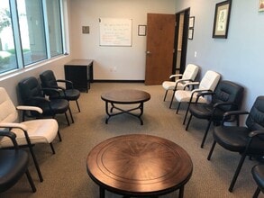 2325 W Guadalupe Rd, Gilbert, AZ for lease Building Photo- Image 1 of 5