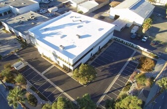 1660 Linden St, Riverside, CA à louer Aérien- Image 1 de 1