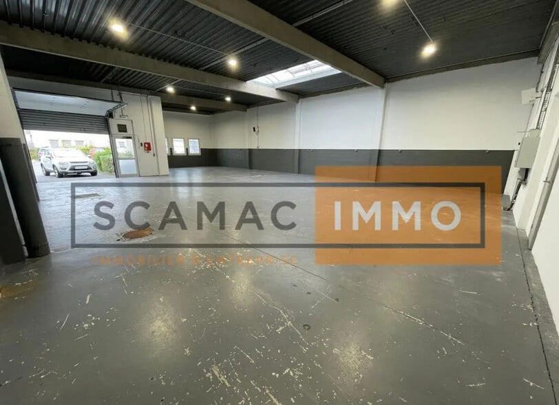 Flex in Lognes for lease - Building Photo - Image 2 of 10