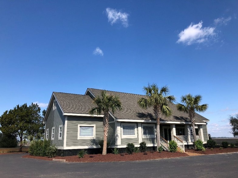 1003 Landfall Way, Johns Island, SC à vendre - Photo du bâtiment - Image 2 de 12