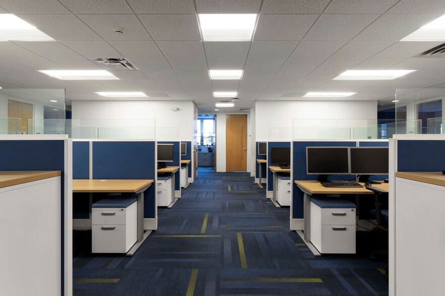 34 S Broadway, White Plains, NY for lease - Interior Photo - Image 3 of 5