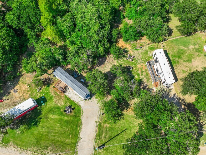 16064 Mulberry Dr, Little Elm, TX à vendre - Photo du bâtiment - Image 3 de 47
