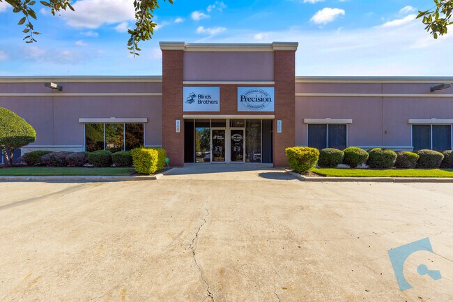Plus de détails pour 535 S Nolen Dr, Southlake, TX - Bureau, Local d'activités à louer