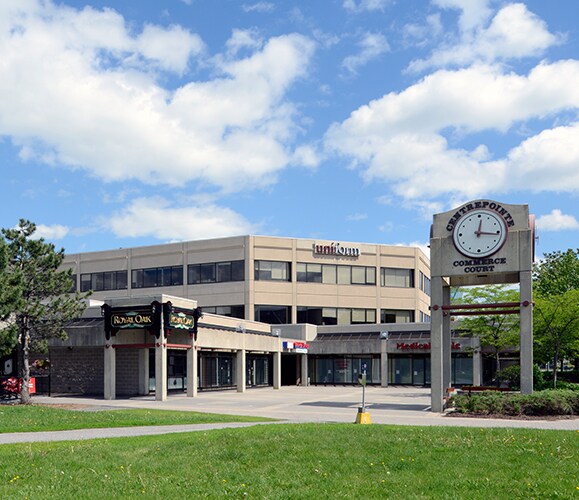 117 Centrepointe Dr, Ottawa, ON à vendre Photo du bâtiment- Image 1 de 1