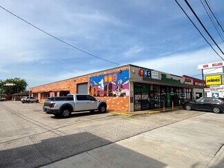 Plus de détails pour 5601 Bellaire Blvd, Houston, TX - Commerce de détail à vendre
