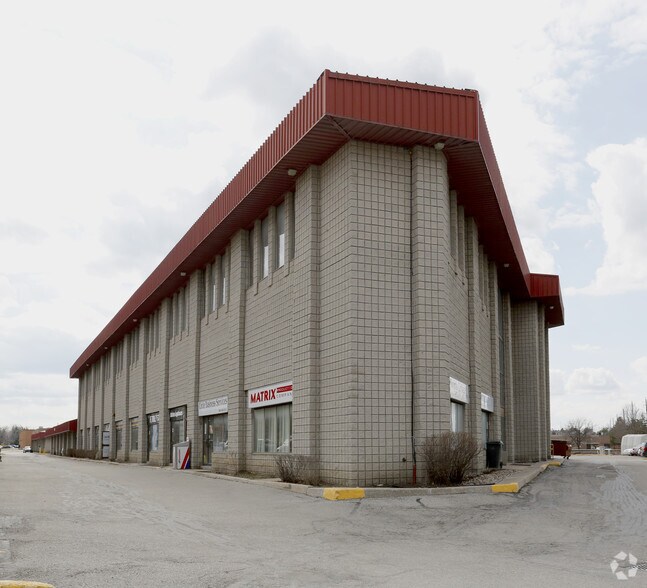 500 Alden Rd, Markham, ON à louer - Photo du bâtiment - Image 2 de 9