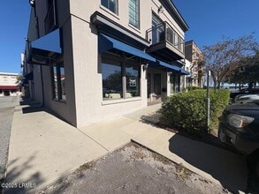 700 Bay St, Beaufort, SC à louer Photo intérieure- Image 1 de 8