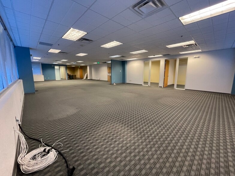 639 Isbell Rd, Reno, NV for lease - Building Photo - Image 2 of 20