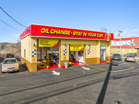 Take 5 Oil Change - Automotive Property