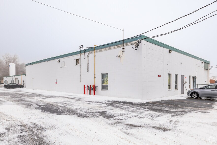 41 Grenfell Cres, Ottawa, ON à louer - Photo du bâtiment - Image 2 de 2