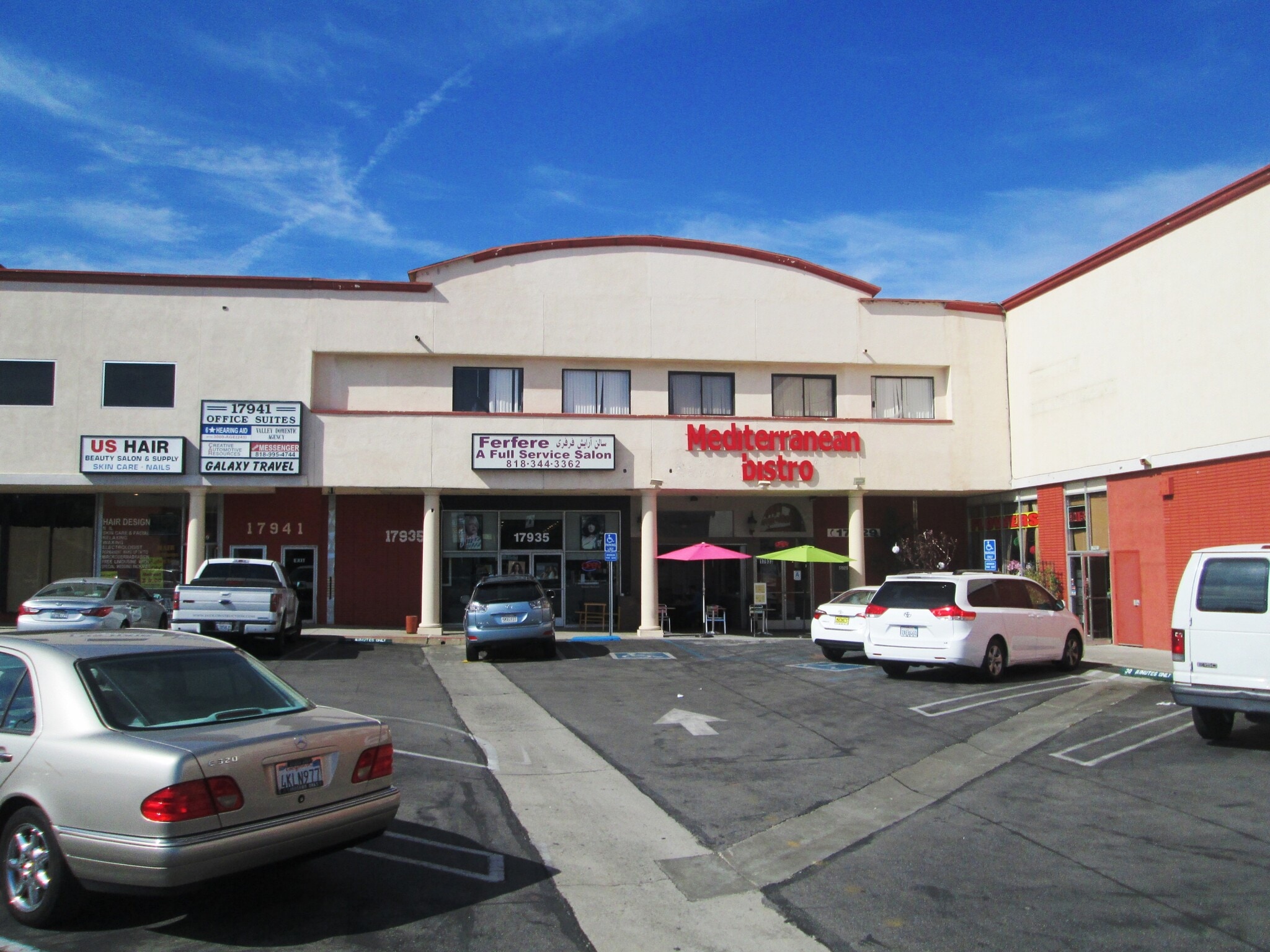 17929-17933 Ventura Blvd, Encino, CA for lease Primary Photo- Image 1 of 2