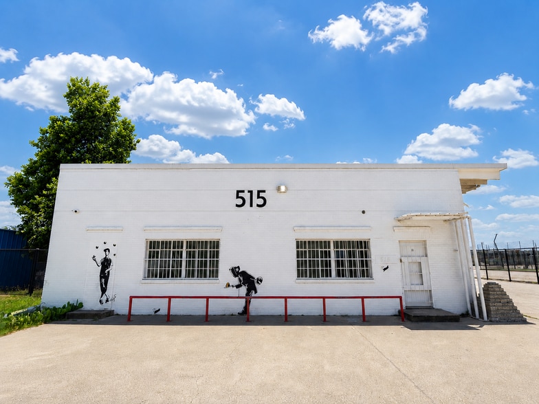 515 Industrial Blvd, Austin, TX for lease - Building Photo - Image 3 of 8