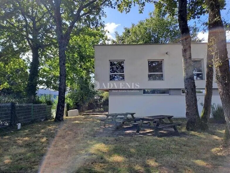 Bureau dans La Chapelle-sur-Erdre à louer - Photo du bâtiment - Image 3 de 8
