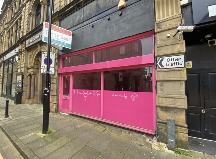 21 Hammerton St, Burnley à louer - Photo du bâtiment - Image 2 de 2