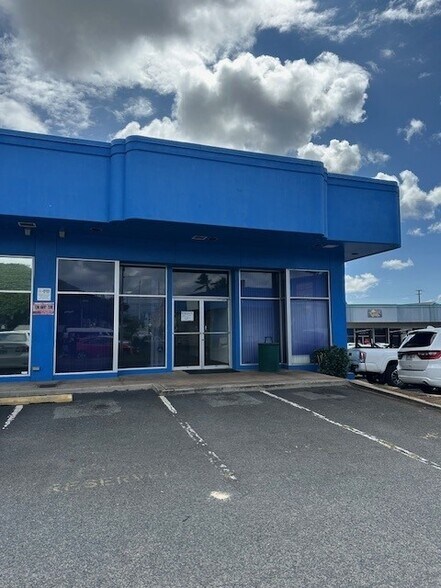 98-425 Kamehameha Hwy, Aiea, HI à louer - Photo du bâtiment - Image 2 de 12