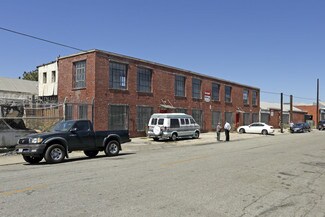 Plus de détails pour 2001 Belgrave Ave, Huntington Park, CA - Industriel à louer