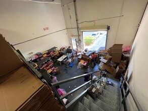 6600-6626 Kingspointe Pky, Orlando, FL for lease Building Photo- Image 1 of 8