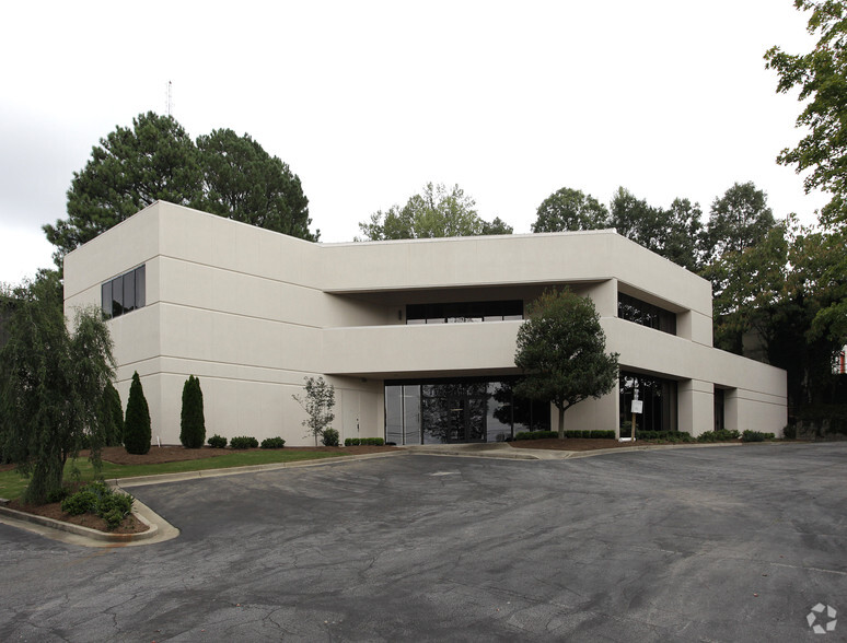 1451 Northside Dr NW, Atlanta, GA for sale - Primary Photo - Image 1 of 1