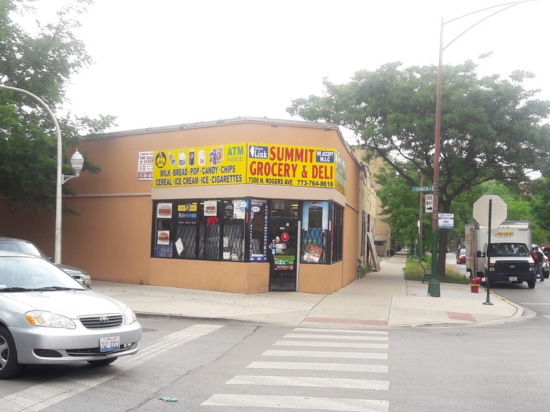 7300 N Rogers Ave, Chicago, IL for sale - Primary Photo - Image 1 of 1