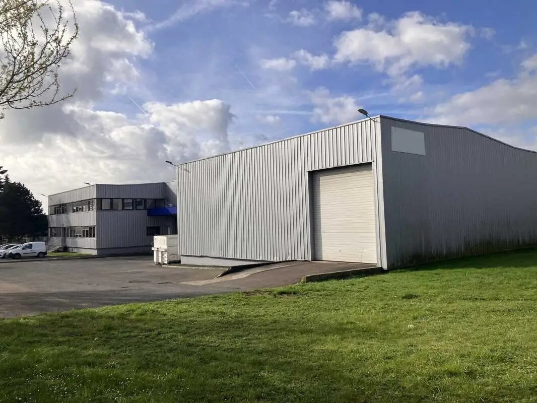 12 Rue De La Briqueterie, Louvres for lease Building Photo- Image 1 of 15