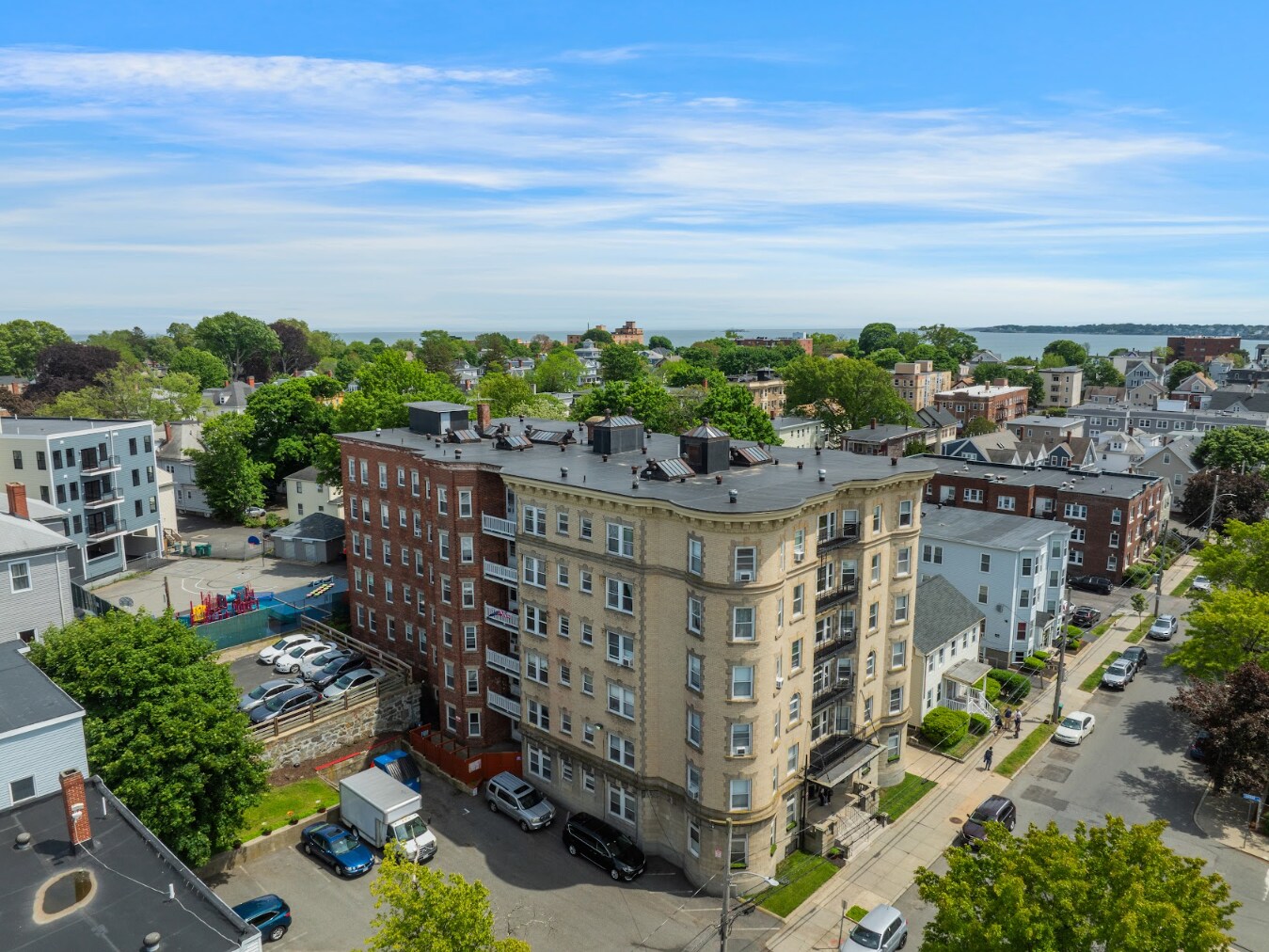 16 Newhall St, Lynn, MA à vendre Photo du bâtiment- Image 1 de 1