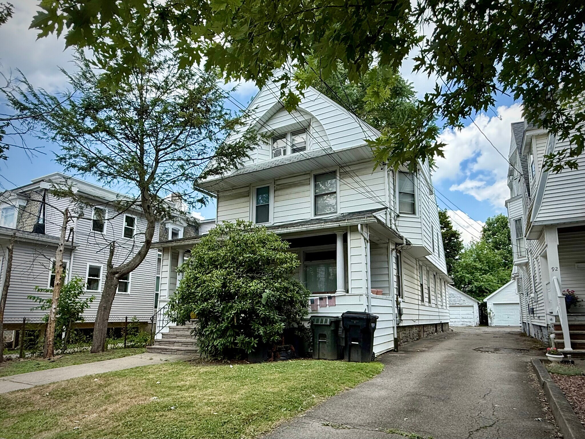 92.5 Walnut St, Binghamton, NY for sale Primary Photo- Image 1 of 2